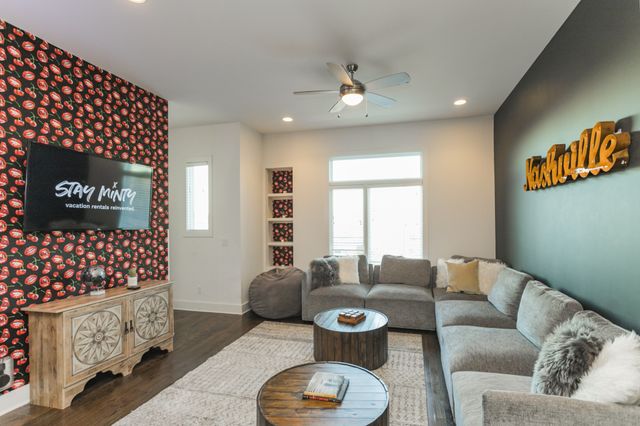 2511 Clifton Ave Apt 3, Nashville, TN 37209