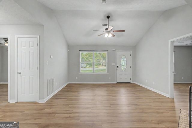 32 Oak Street, Newnan, GA 30263