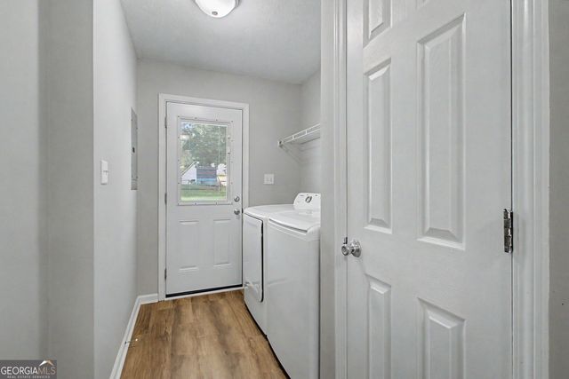 32 Oak Street, Newnan, GA 30263