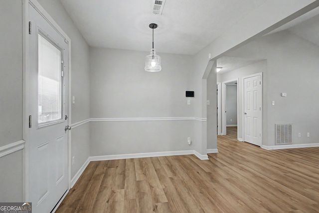 32 Oak Street, Newnan, GA 30263