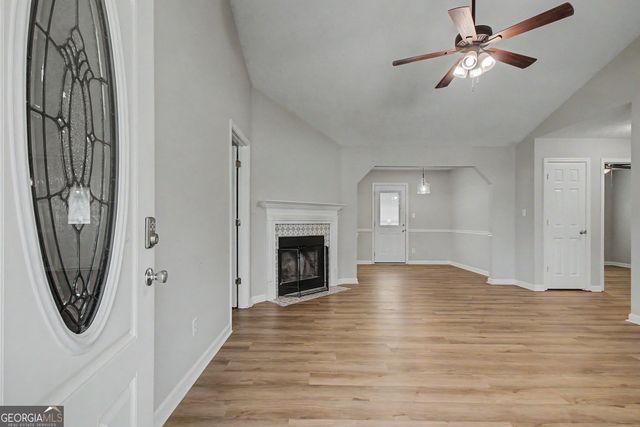 32 Oak Street, Newnan, GA 30263