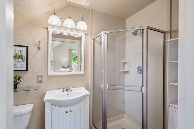 2415 Murphys Dr, Arnold, CA 95223