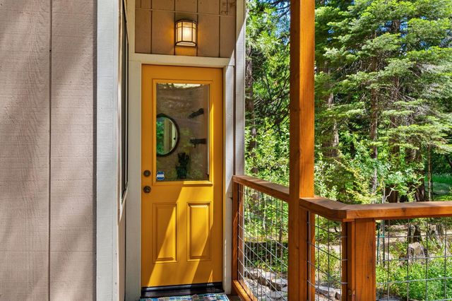 2415 Murphys Dr, Arnold, CA 95223