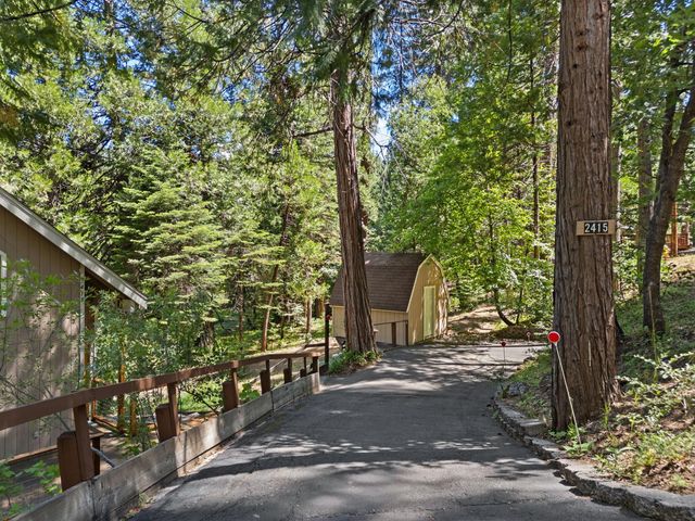 2415 Murphys Dr, Arnold, CA 95223