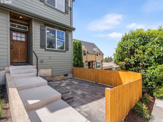3630 Sw Vermont St, Portland, OR 97219
