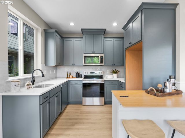 3630 Sw Vermont St, Portland, OR 97219