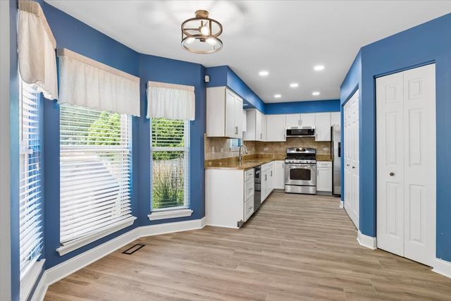 1207 Samuel Court, Naperville, IL 60540