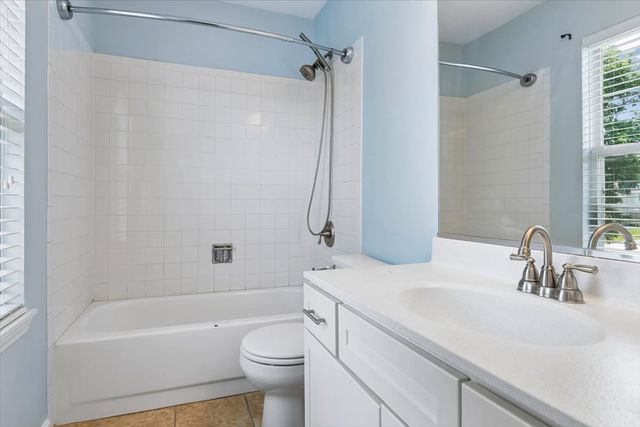 1207 Samuel Court, Naperville, IL 60540