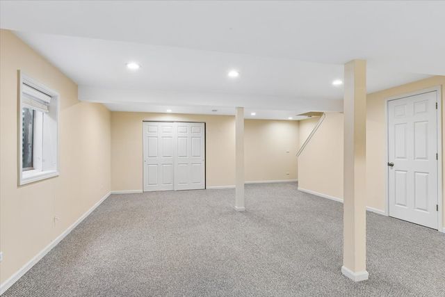 1207 Samuel Court, Naperville, IL 60540