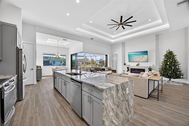 2817 NW 41ST AVENUE, Cape Coral, FL 33993