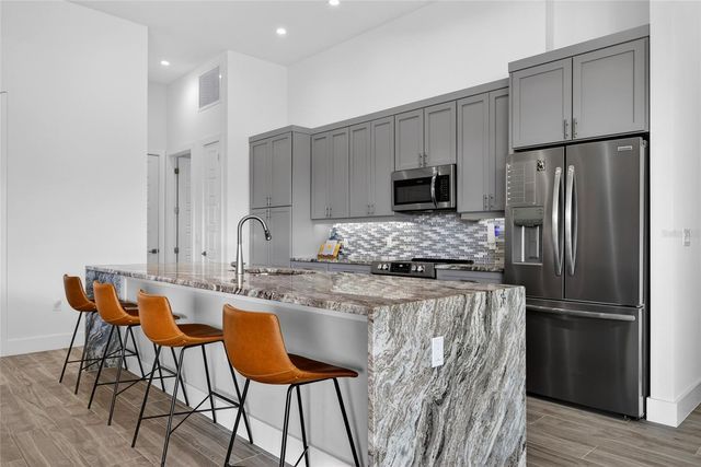 2817 NW 41ST AVENUE, Cape Coral, FL 33993