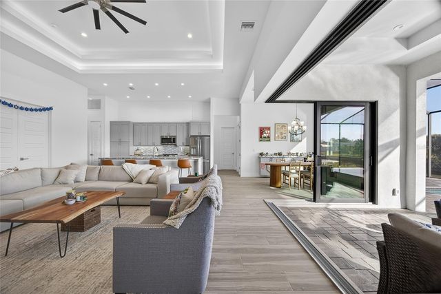 2817 NW 41ST AVENUE, Cape Coral, FL 33993