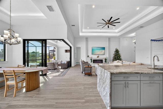 2817 NW 41ST AVENUE, Cape Coral, FL 33993