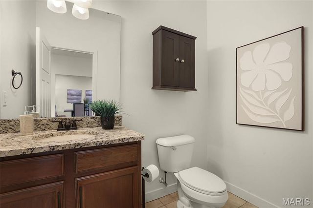 120 Meridian Oaks Drive, Glen Carbon, IL 62034