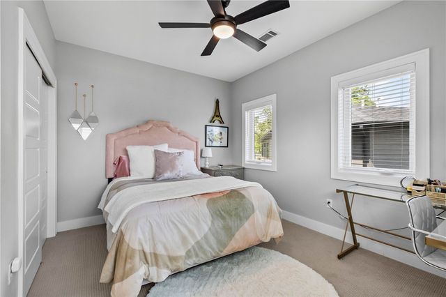 715 8th Street, Bentonville, AR 72712