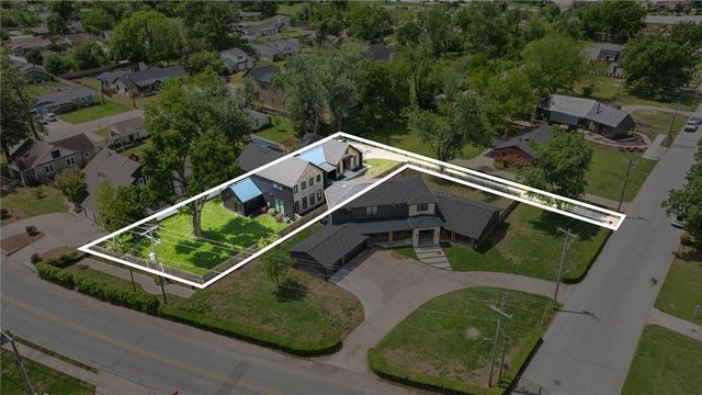 715 8th Street, Bentonville, AR 72712