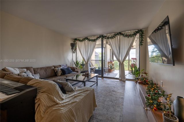 2810 N 46th Ave F662, Hollywood, FL 33021