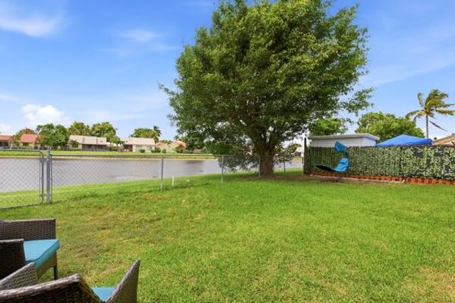 6212 Country Fair Circle, Boynton Beach, FL 33437