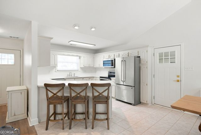 221 Muirfield Lane, Byron, GA 31008