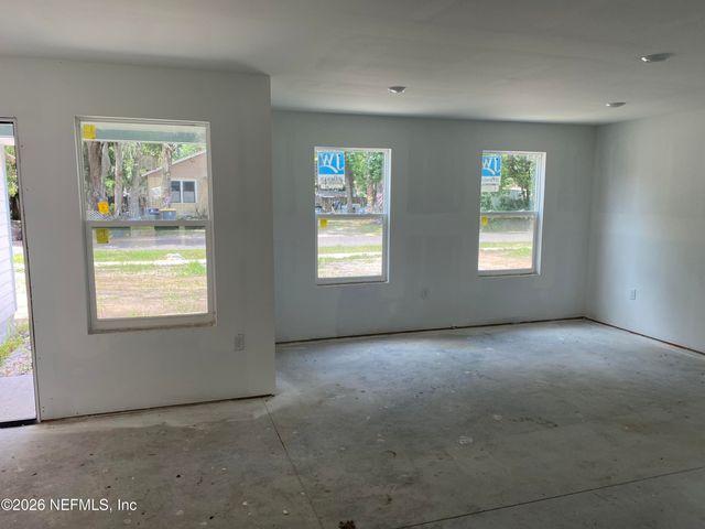 4530 PUTNAM Avenue, Jacksonville, FL 32207