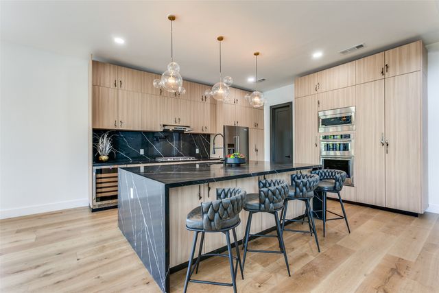 10923 Marsh Lane, Dallas, TX 75229