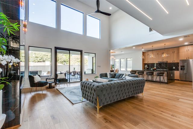 10923 Marsh Lane, Dallas, TX 75229