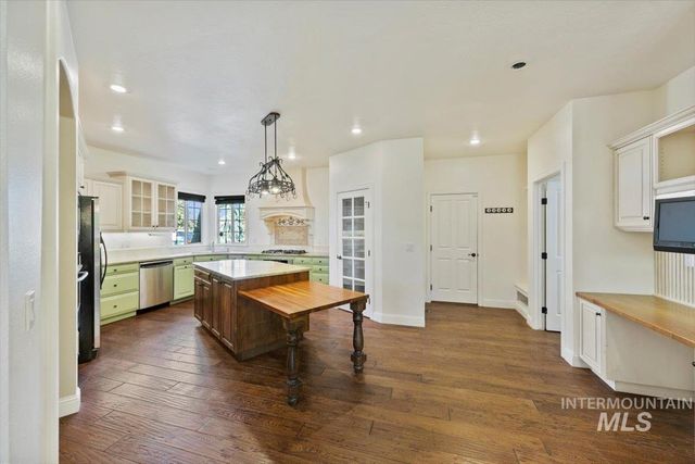 1751 W Salerno St, Meridian, ID 83646