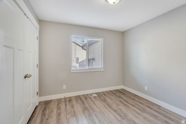 2454 E OX YOKE DR, Eagle Mountain, UT 84005