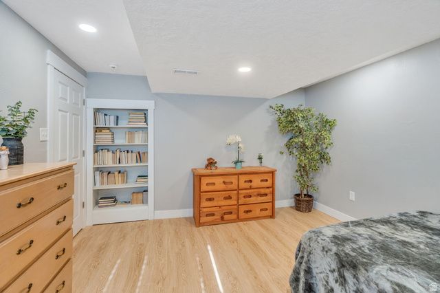 2454 E OX YOKE DR, Eagle Mountain, UT 84005