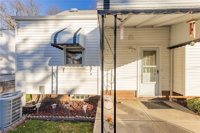 3210 W 140th Street, Cleveland, OH 44111