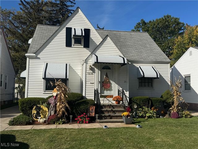3210 W 140th Street, Cleveland, OH 44111