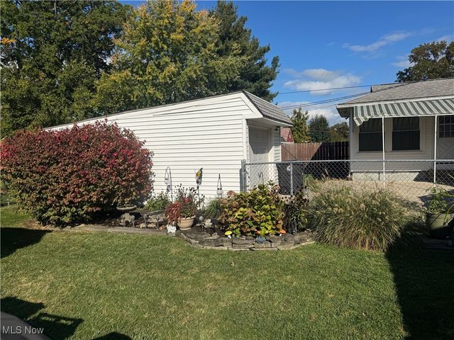 3210 W 140th Street, Cleveland, OH 44111