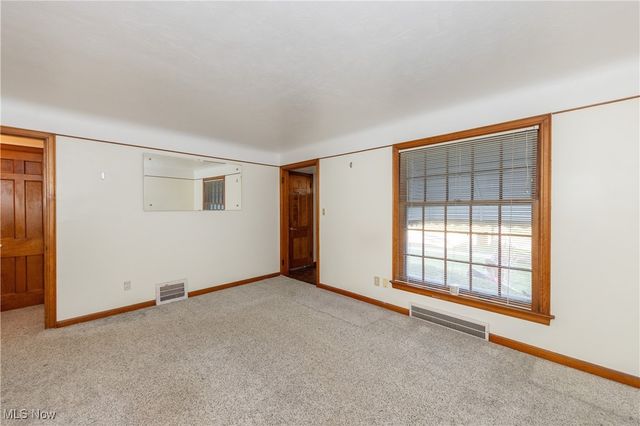 3210 W 140th Street, Cleveland, OH 44111