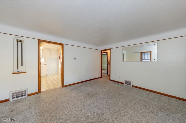 3210 W 140th Street, Cleveland, OH 44111