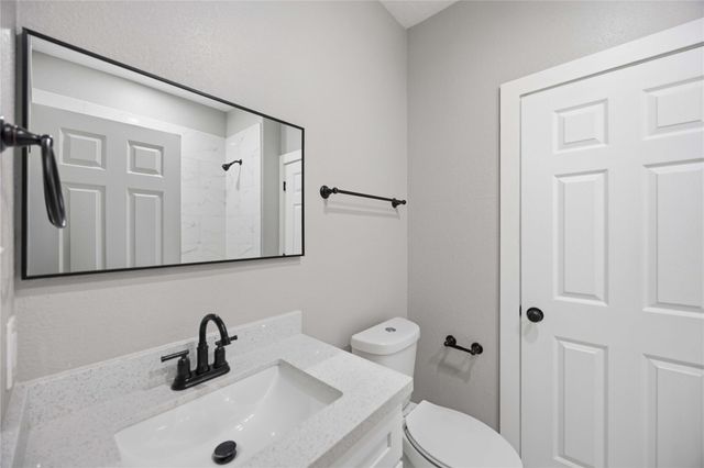 426 New Mexico Street B, Houston, TX 77029
