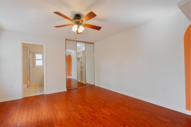 31 Clinton Court C, Royal Palm Beach, FL 33411