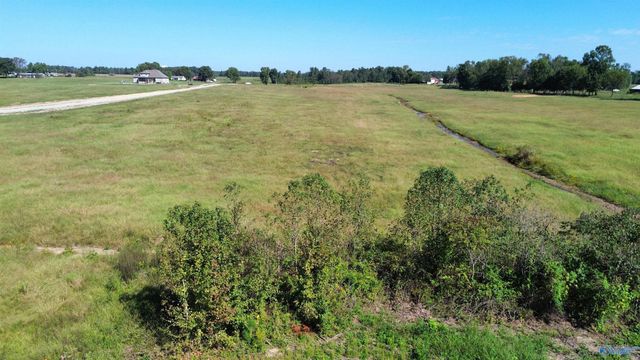 15414 Quinn Road, Athens, AL 35611