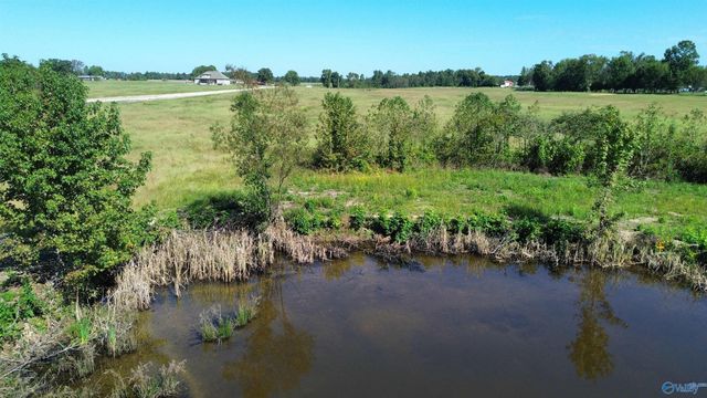 15414 Quinn Road, Athens, AL 35611