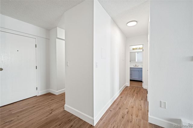 4110 E Hale Parkway 4J, Denver, CO 80220