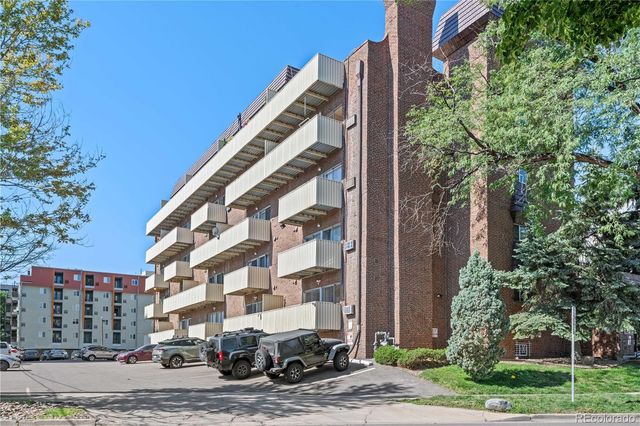 4110 E Hale Parkway 4J, Denver, CO 80220