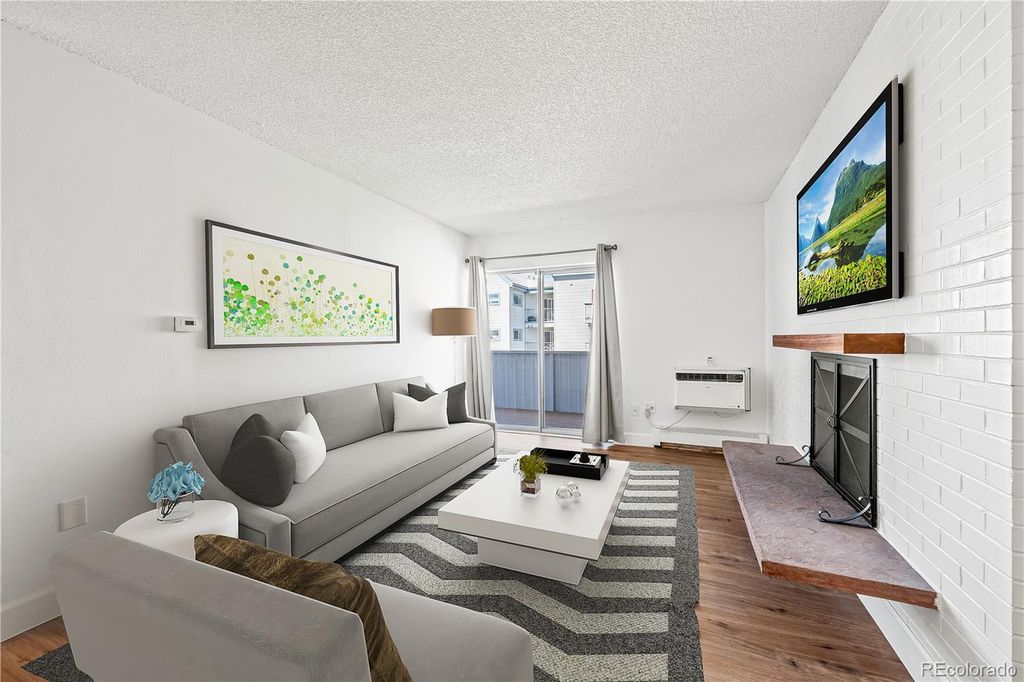 4110 E Hale Parkway 4J, Denver, CO 80220