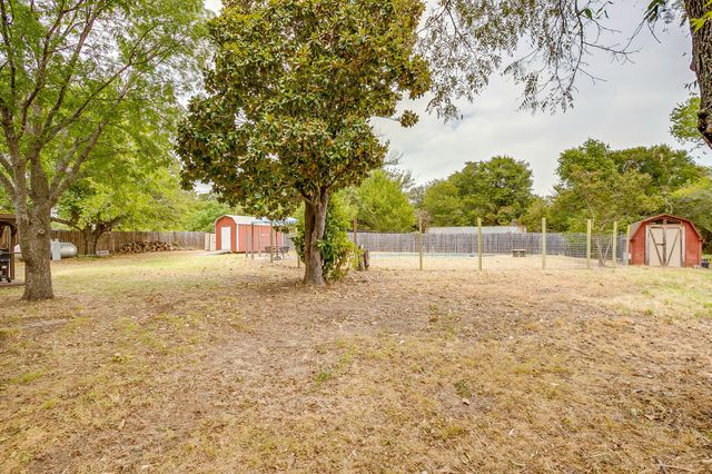 1816 Glendale Drive, Sanctuary, TX 76020