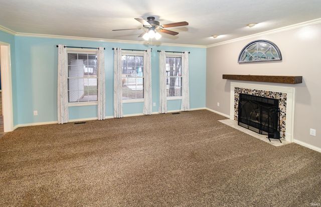 5689 Sharon Road, Newburgh, IN 47630