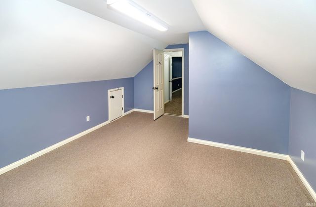 5689 Sharon Road, Newburgh, IN 47630