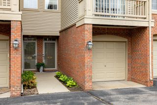 3039 Barclay Way, Ann Arbor, MI 48105
