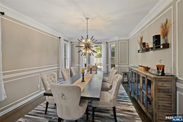 12 Timberline Lane, Oakland, NJ 07436