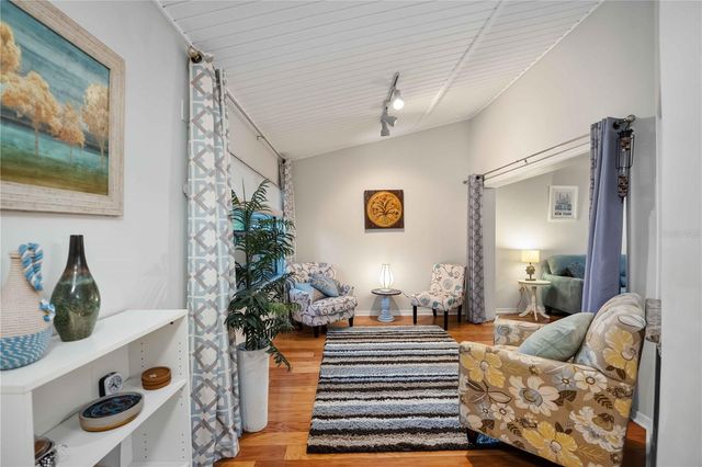 231 SOUTHAMPTON LANE 277, Venice, FL 34293