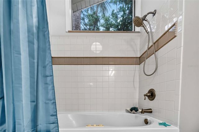 231 SOUTHAMPTON LANE 277, Venice, FL 34293