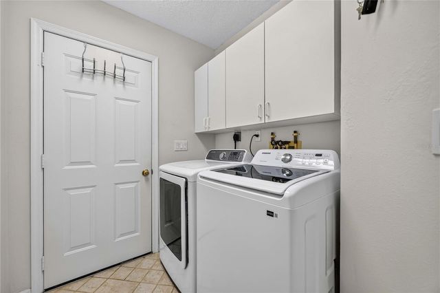 231 SOUTHAMPTON LANE 277, Venice, FL 34293
