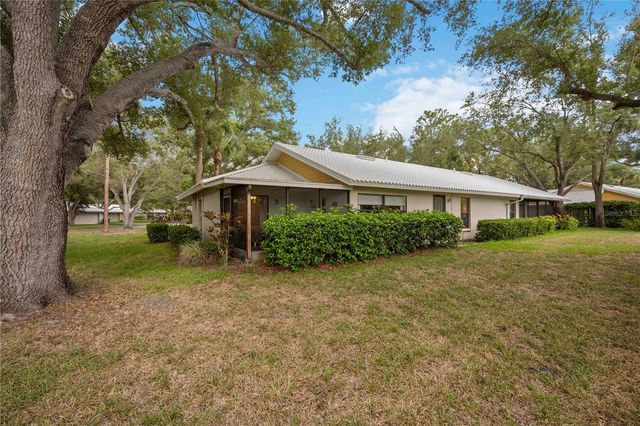 231 SOUTHAMPTON LANE 277, Venice, FL 34293